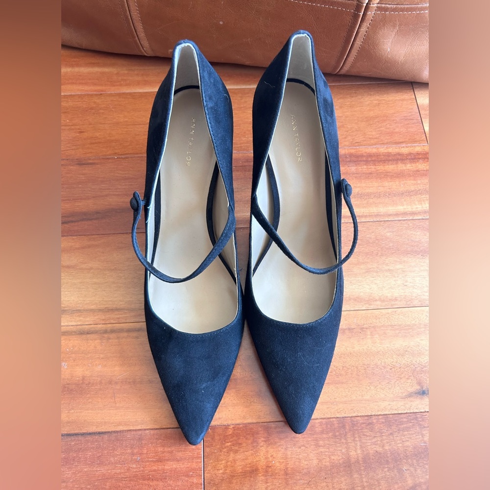 Ann Taylor Suede Mary Jane Pumps